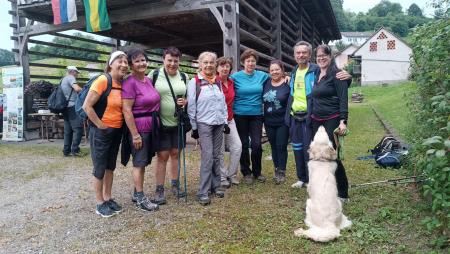 Stalni udeleženci pohoda DNEVNI CENTER AKTIVNOSTI